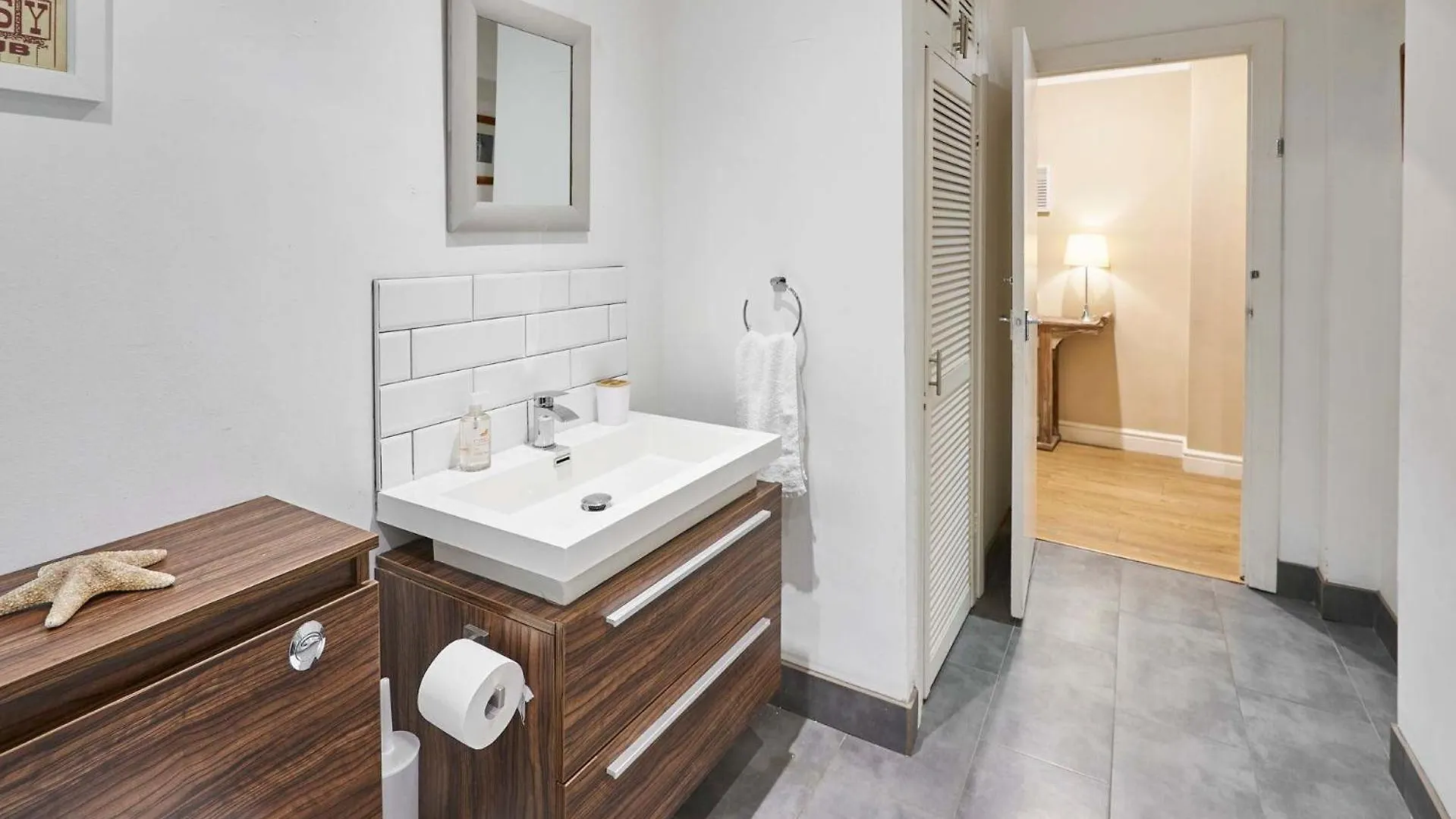 Host & Stay - Garden Flat Brighton 0*,
